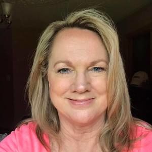 Meet your Posher, Robyn